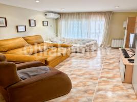 Pis, 87 m², Zona