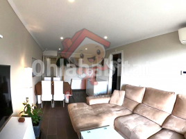 Pis, 82 m², Calle Josep Godall
