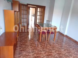 Louer pis, 122 m², Zona