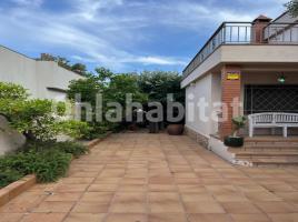 Houses (villa / tower), 114 m², Calle Murillo