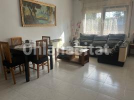 (unifamiliar adossada), 153 m², Calle Mossèn Cinto Verdaguer