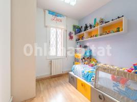 Pis, 69 m², prop de bus i tren, Avenida Meridiana