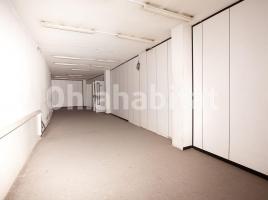 Alquiler local comercial, 1084 m², Calle de Mallorca