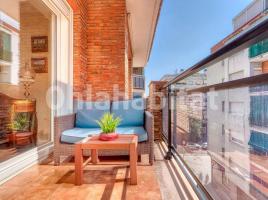Àtic, 133 m², Zona