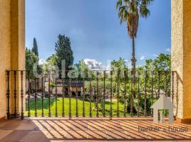 Houses (detached house), 860 m², Zona