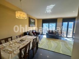 Flat, 102 m², almost new