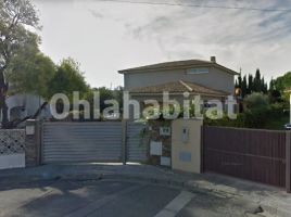 Casa (xalet / torre), 222 m², seminou, Calle Font d'en Illa/castellonou