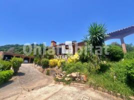 Casa (unifamiliar aïllada), 340 m², Zona