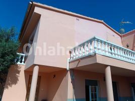 Casa (unifamiliar aïllada), 242 m², prop de bus i tren