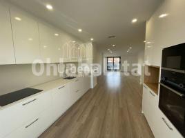 Dúplex, 181 m², seminuevo, Zona