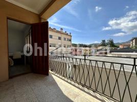 Lloguer pis, 85 m², prop de bus i tren