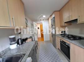Flat, 129 m², almost new, Zona