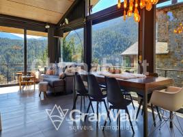 Casa (unifamiliar aïllada), 236 m², prop de bus i tren, seminou