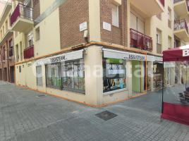 Lloguer local comercial, 68 m², prop bus i metro, Calle de Joaquim Molins, 2