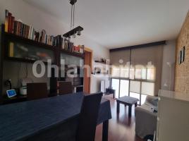 Pis, 81 m², presque neuf