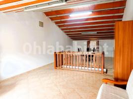 Louer pis, 263 m²