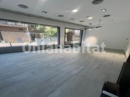 Alquiler local comercial, 46 m², cerca bus y metro, seminuevo, Calle Gran de la Sagrera, 117