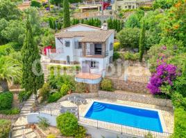 Casa (chalet / torre), 172 m², Calle Ginebra