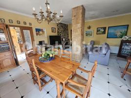 Casa (chalet / torre), 242 m²