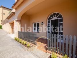 Houses (villa / tower), 259 m²