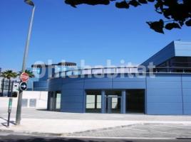 , 950 m²