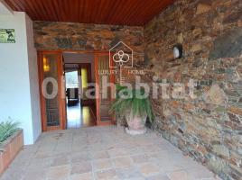  (unifamiliar aïllada), 645 m², Zona