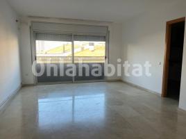 Piso, 113 m², seminuevo, Zona