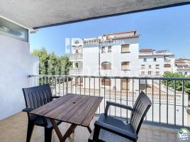 Apartament, 45 m², Zona