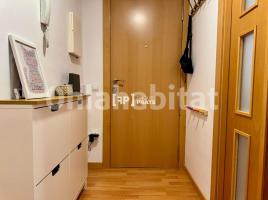 Piso, 97 m², seminuevo, Zona