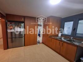 Piso, 119 m², seminuevo, Zona
