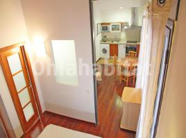 For rent flat, 35 m², near bus and train, Calle de Guítert