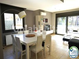 Casa (chalet / torre), 255 m², seminuevo, Calle de l'Eucaliptus, 12