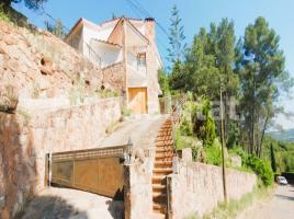 Casa (chalet / torre), 180 m², seminuevo