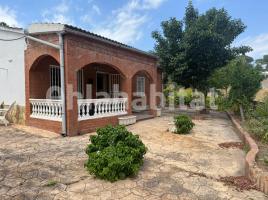 Casa (xalet / torre), 102 m², Calle Montjuïc