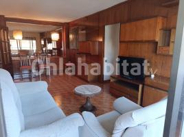 Pis, 107 m², prop de bus i tren