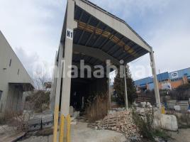 , 1350 m²