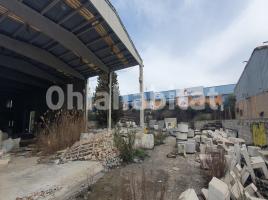 , 1350 m²