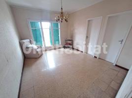 Piso, 72 m², cerca de bus y tren