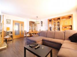 Casa (unifamiliar aïllada), 221 m², prop de bus i tren