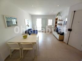 Pis, 62 m², prop de bus i tren