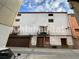 Houses (detached house), 215 m², near bus and train