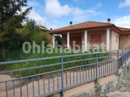Casa (unifamiliar aislada), 255 m², cerca de bus y tren, seminuevo, URBANITZACIÓ