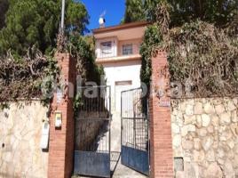 Casa (unifamiliar aislada), 132 m², cerca de bus y tren