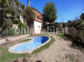 Casa (unifamiliar aislada), 132 m², cerca de bus y tren