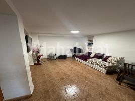 Pis, 56 m², prop de bus i tren