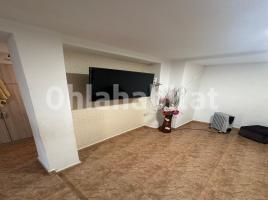 Pis, 56 m², prop de bus i tren
