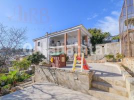  (unifamiliar aïllada), 332 m², près de bus et de train, Montemar Alto