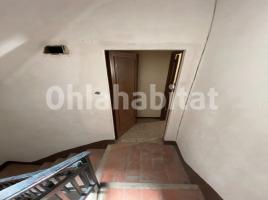 Houses (detached house), 436 m², near bus and train