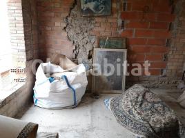 Houses (detached house), 207 m², near bus and train