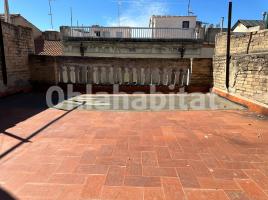 Casa (unifamiliar aïllada), 457 m², prop de bus i tren, Centre